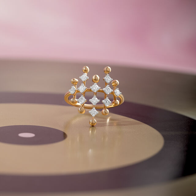 Disco Beat Gold & Diamond Ring 