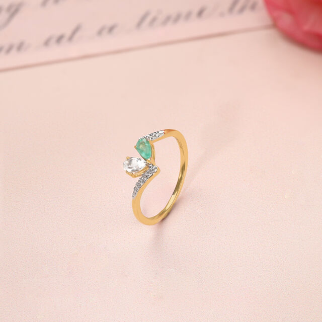 Evergreen Love Diamond & Gold Ring 