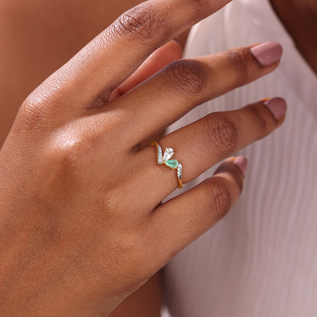 Evergreen Love Diamond & Gold Ring 2
