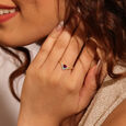 18 Karat Finger Ring 2