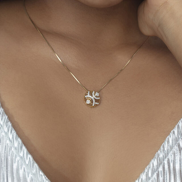Classic Retro Gold & Diamond Pendant 2