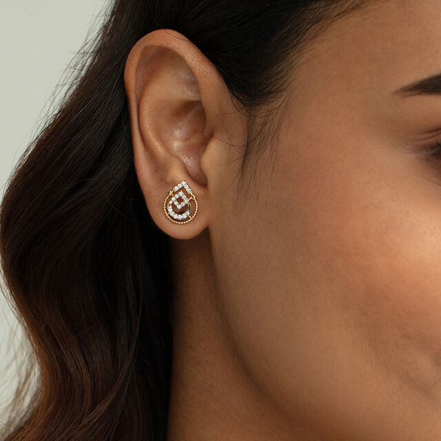 Twisted Elegance Gold & Diamond Stud Earrings 2