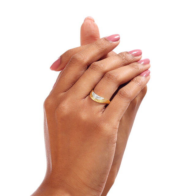 Suncrest Arc Diamond Ring 2