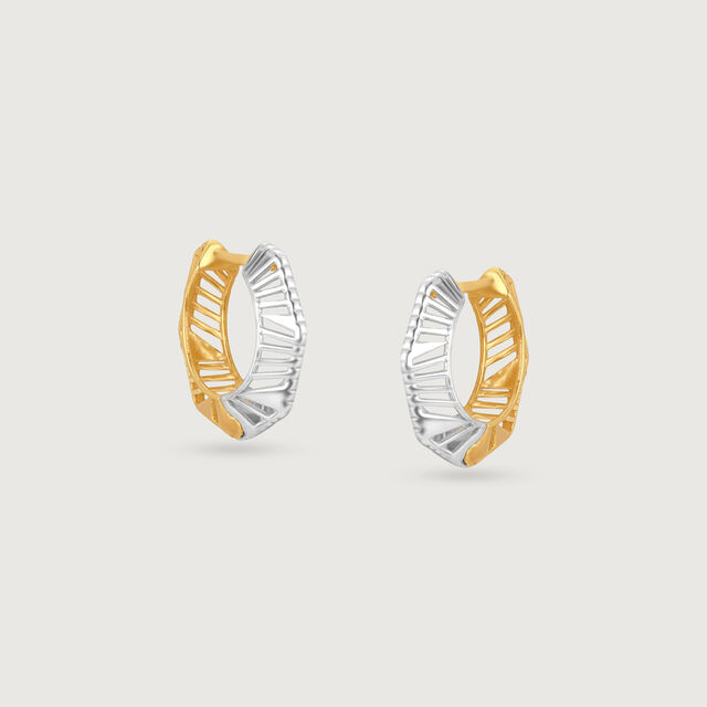 Versatile Radiant Gold Hoop Earrings 2