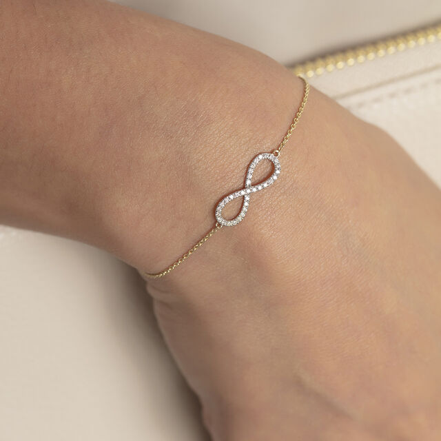 Infinity Elegance Diamond & Gold Bracelet 2