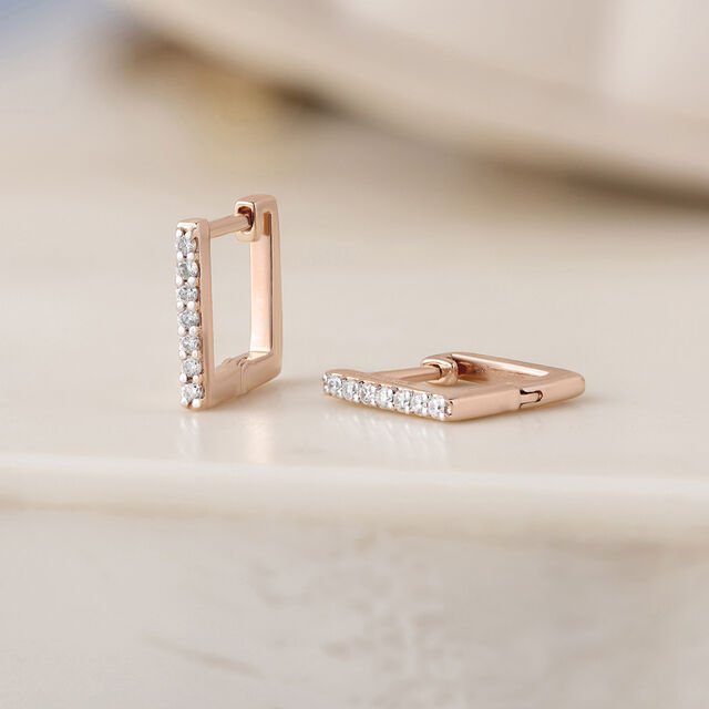 Gleaming Elegance Gold & Diamond Hoop Earrings 