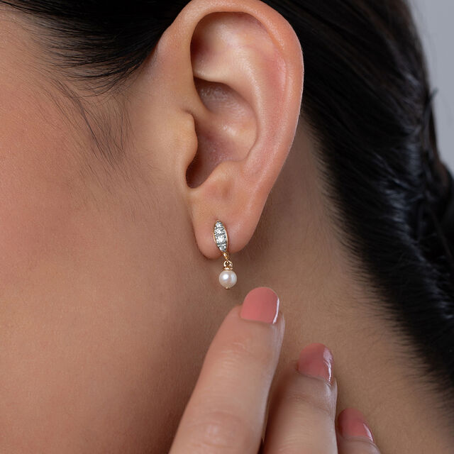 Snowy Gleam Gold & Pearl Hoop Earrings 2