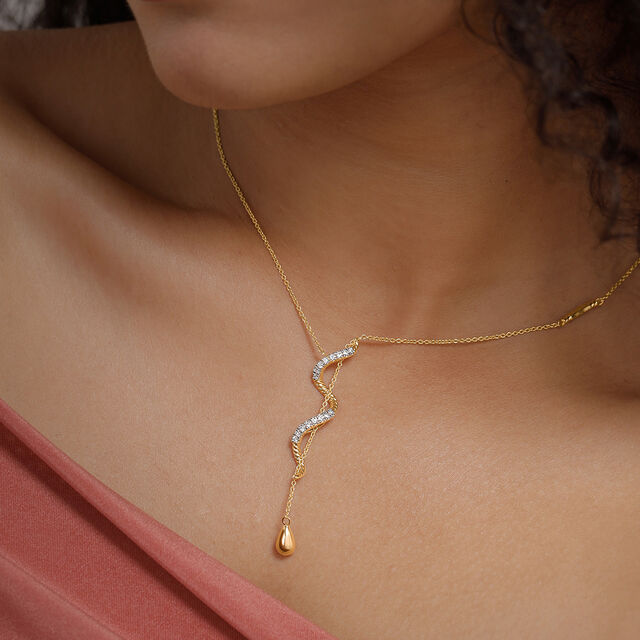 Swerve Spark Diamond Necklace 2