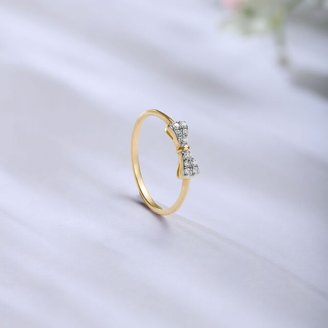 Cutie Bow Spark Diamond Ring 