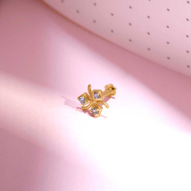 Chic Spin Topaz Nose Pin 