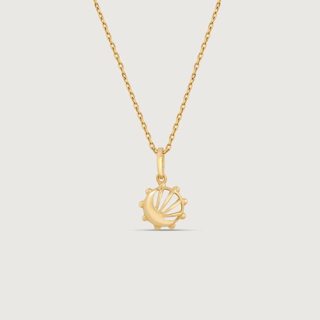 Dawn Hug Gold Pendant 4