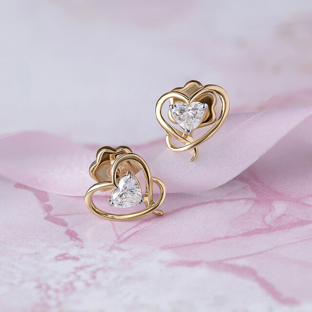 Enchanted Heart 14 kt Gold & Diamond Stud Earrings 