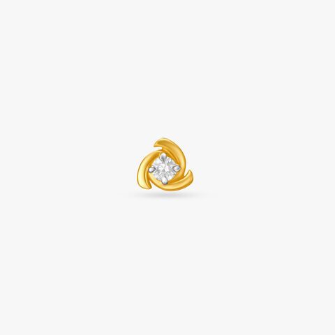 Sublime Floral Gold and Diamond Nose Pin