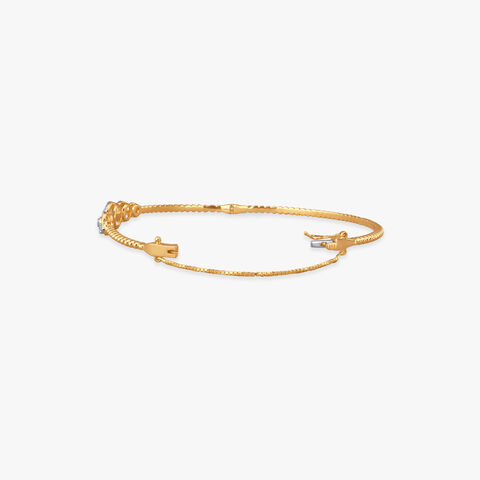 Regal Circle Diamond Bangle
