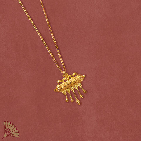 Mithila Lattice Gold Pendant