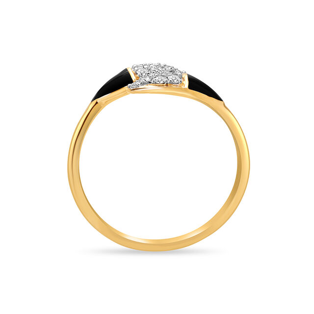 18 KT Yellow Gold Sleek Diamond Ring,,hi-res image number null