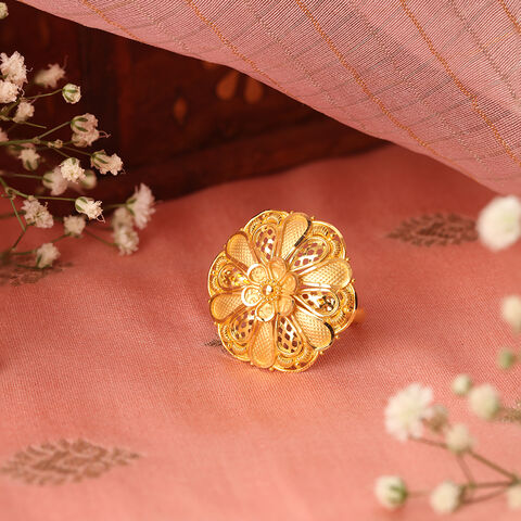 Marvellous Meshed-Blossoms Finger Ring