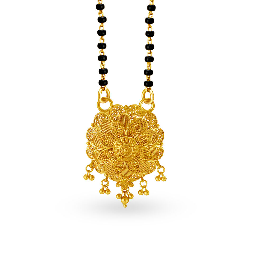 Tanishq mangalsutra pendant with shop price