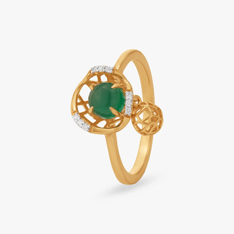 Delicate Charm Diamond Ring