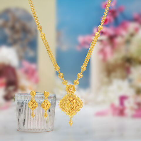 Enchanting Forever Necklace Set