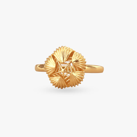 Floral Radiance Gold Ring