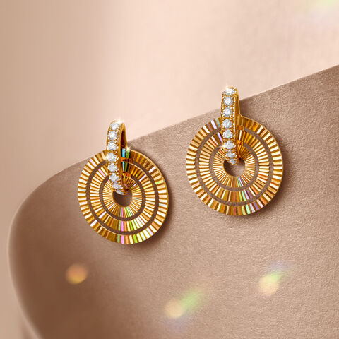 Prismatic Circle Diamond Stud Earrings
