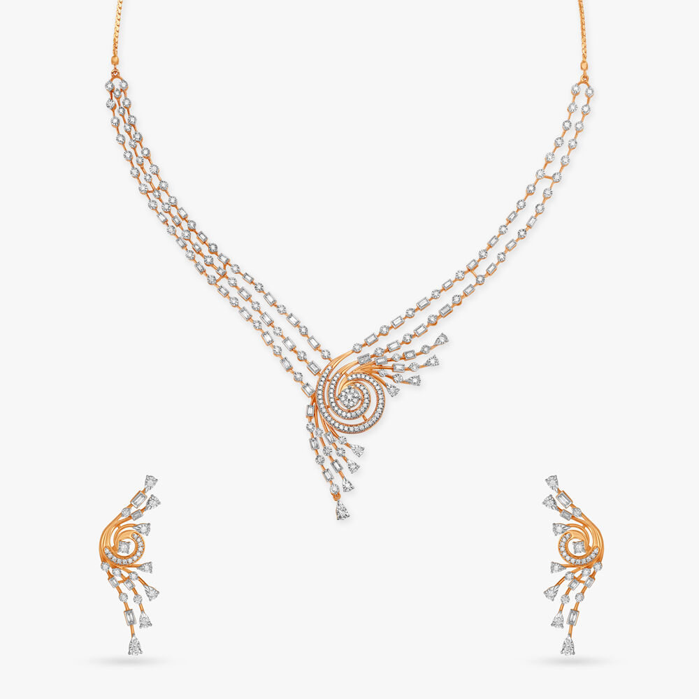 Elaborate Pendant with Chain and Earrings Set with Un-cut Diamonds