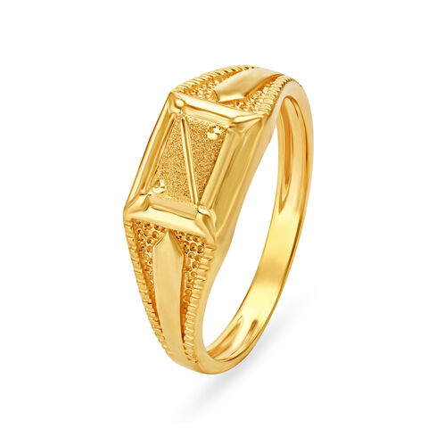 Striking 22 Karat Yellow Gold Etched Finger Ring