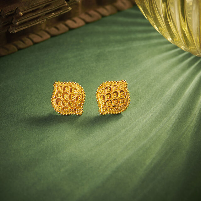 Elegant Classic Stud Earrings,,hi-res image number null