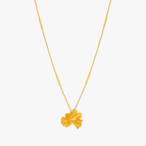 Leafy Leisure Pendant with Chain