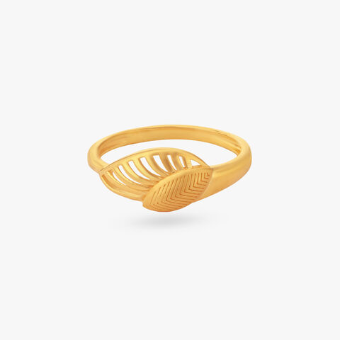 Flowing Leaf Gold Ring alternate view 1