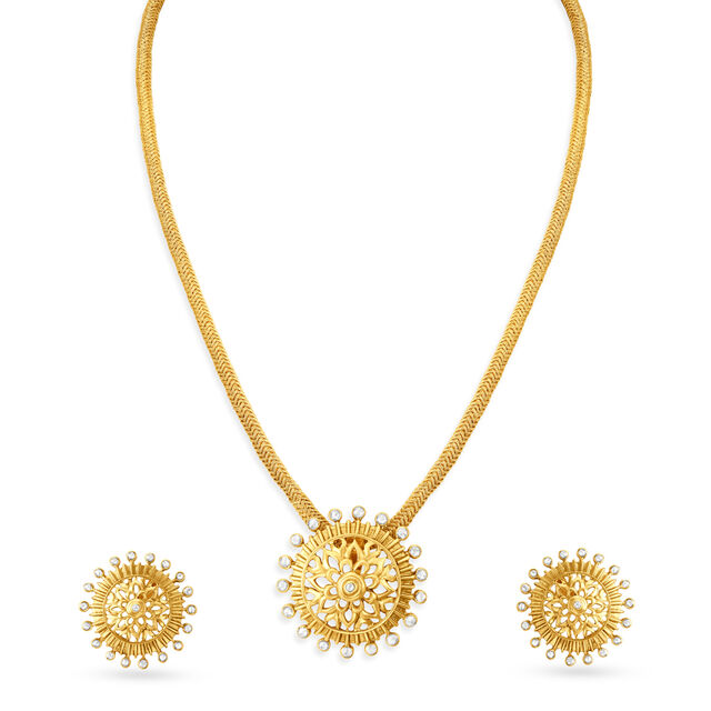 Exquisite Pendant and Earrings Set with uncut diamonds,,hi-res image number null
