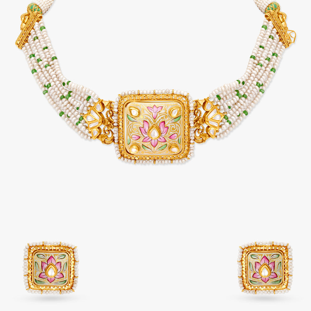 Tanishq kundan online pendant set