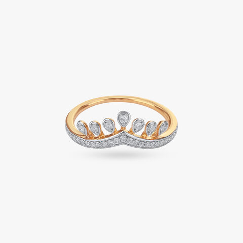 Radiant Vanki Diamond Ring