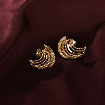 18kt Yellow Gold Stud Earrings to Match Your Elegance