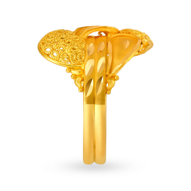 Artistic Gold Abstract Pattern Finger Ring