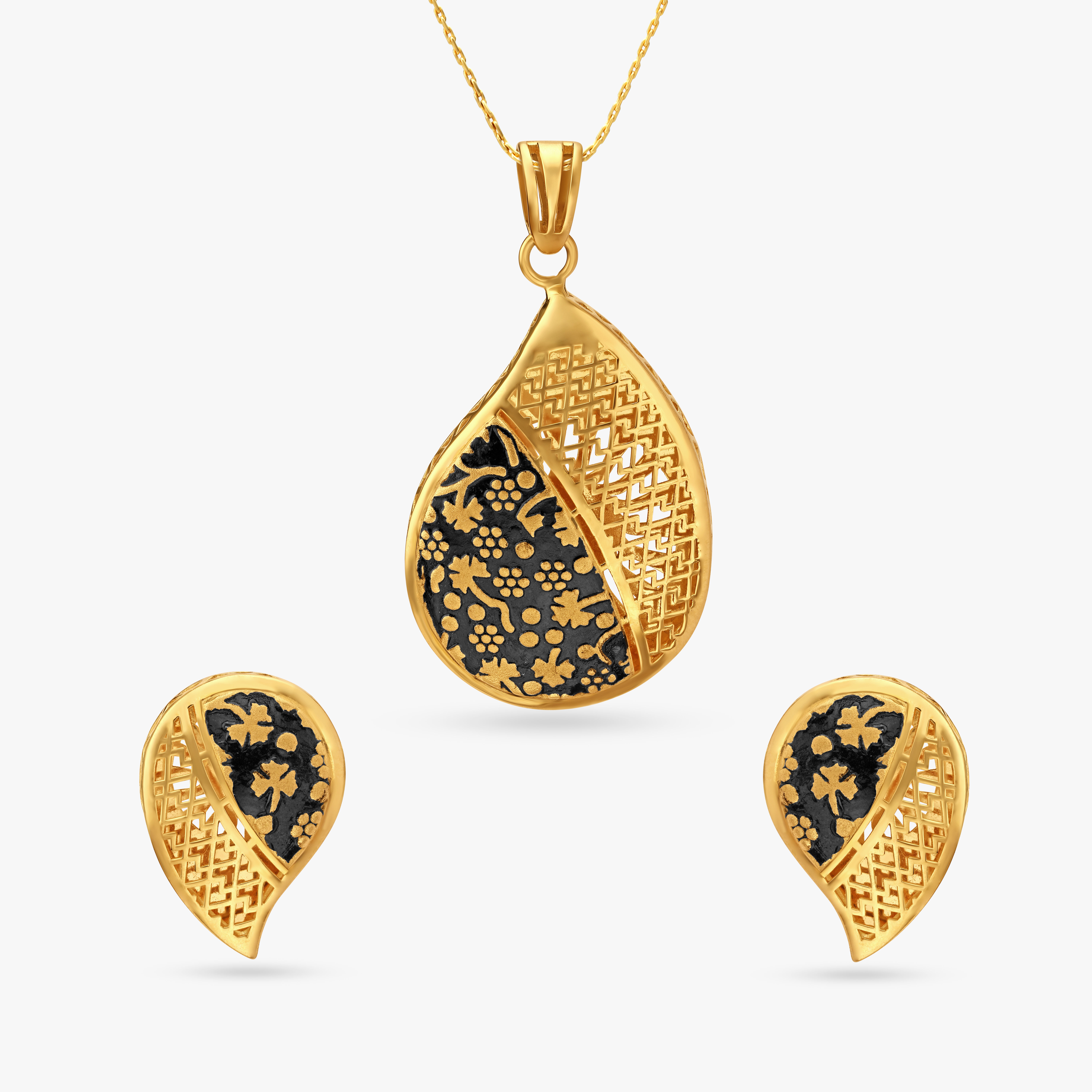 Locket and earring set outlet