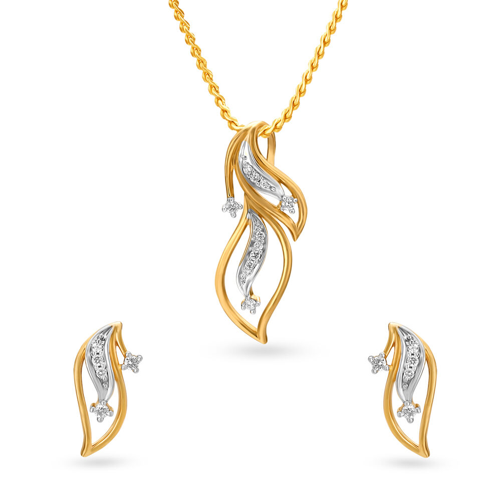 Tanishq pendant set diamond top