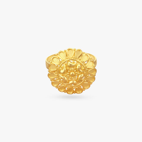 Regal Dome Gold Ring