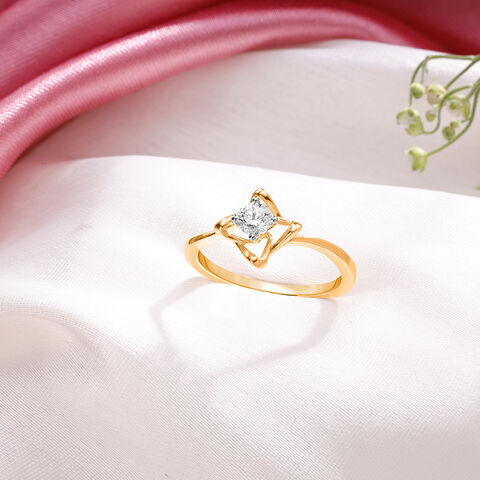 Enigmatic Allure Solitaire Finger Ring