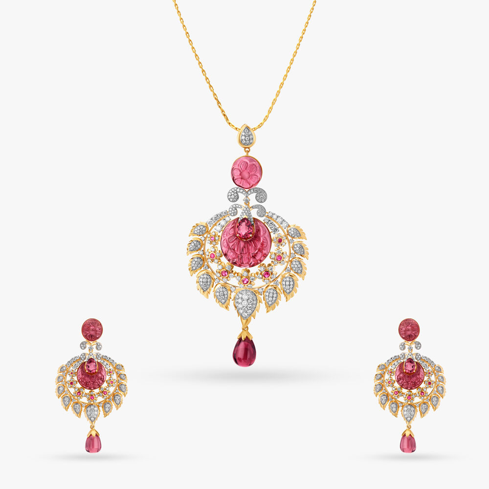 Tanishq diamond pendant and earring set on sale