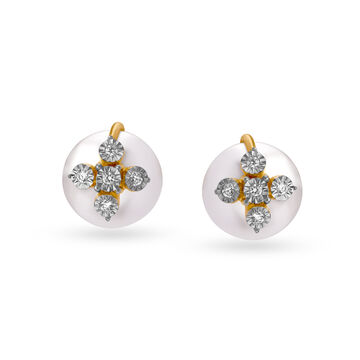 Luminous Flowerbud Diamond Stud Earrings with Pearls