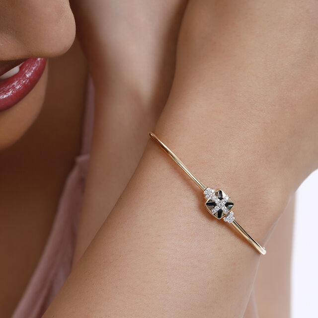 18 KT Yellow Gold Geometric Sparkle Diamond Bangle,,hi-res image number null