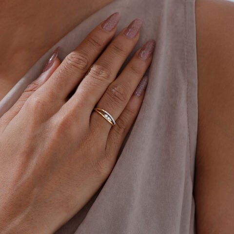 Gentle Rhythm Diamond Ring