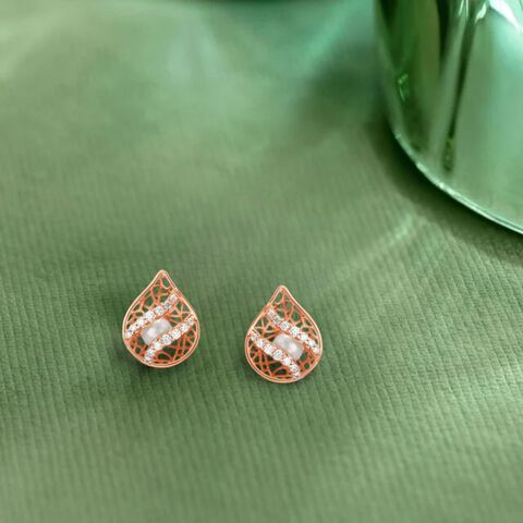 Petite Mesh Pearl and Diamond Stud Earrings