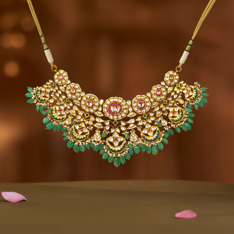 Regal Rosette Gold Necklace Set