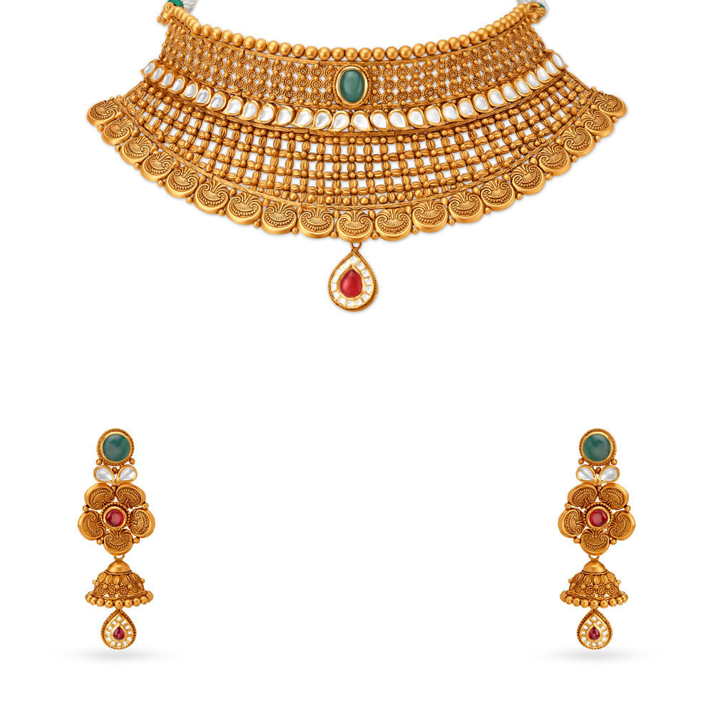Tanishq outlet traditional jewellery