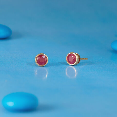 Modern Refined Ruby Gold Stud Earrings