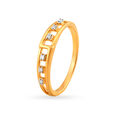 Classic 18 Karat Gold And Diamond Finger Ring,,hi-res image number null
