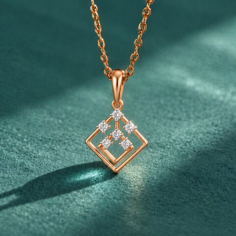 Rhombus Gleam Diamond Pendant